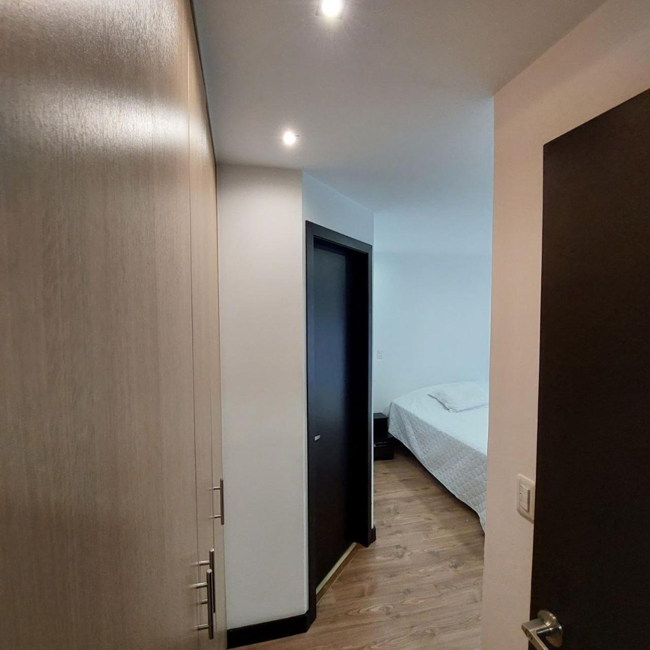 Departamento Cerca Del Quicentro Norte Quito